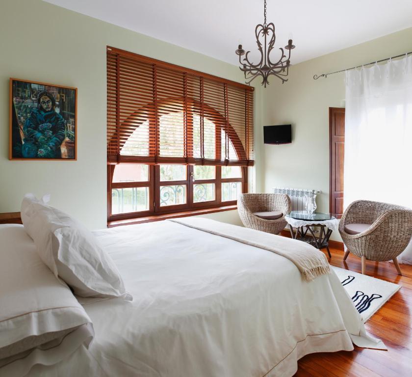 La Casona Del Viajante - Adults Only Hotell Villabajo Rom bilde